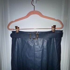 NWT - Mustard Seed Navy Faux-leather  Skirt with Gold Buckle Belt, size M